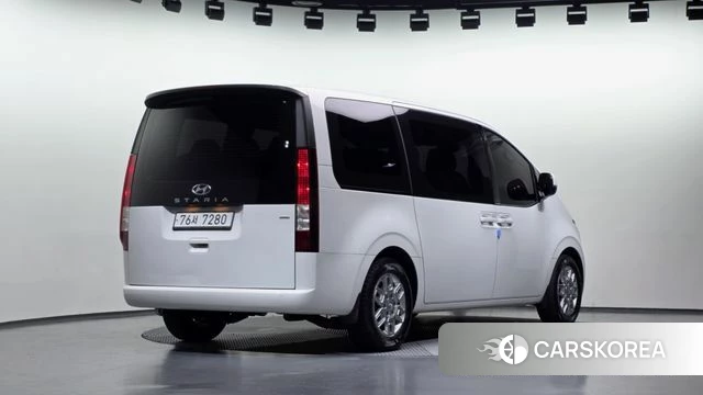 Hyundai Staria id 4880349 из Кореи 12