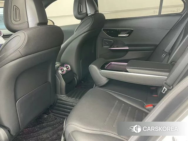 Mercedes-Benz Class C id 3857927 из Китая 8