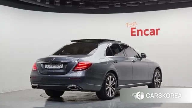 Mercedes-Benz E-Class W213 id 2976632 из Кореи 12