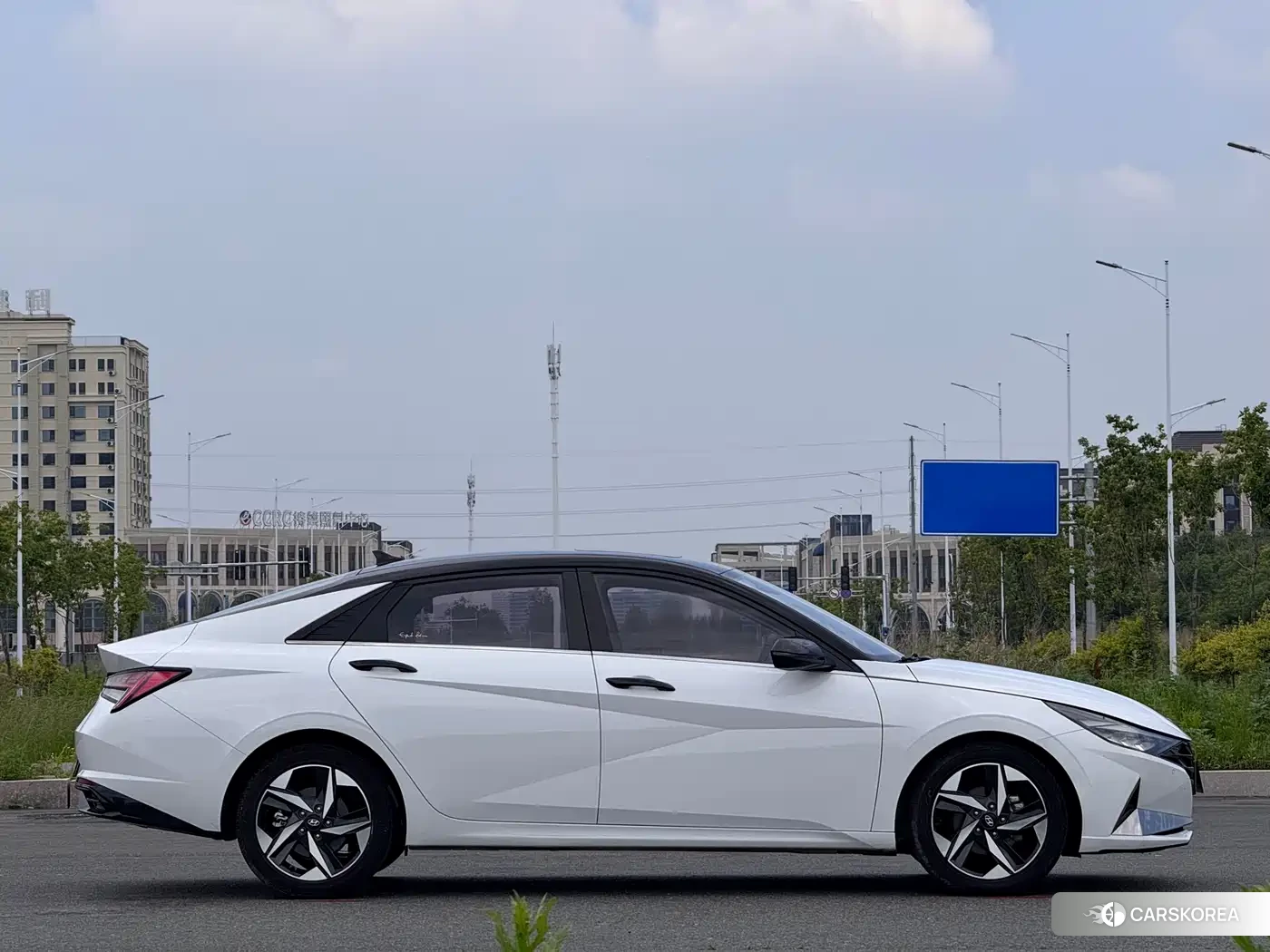 Hyundai Elantra id 4570622 из Китая 11