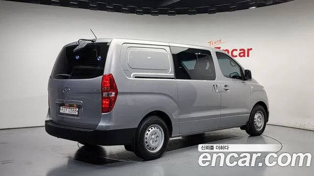 Hyundai The New Grand Starex id 2711495 из Кореи 12