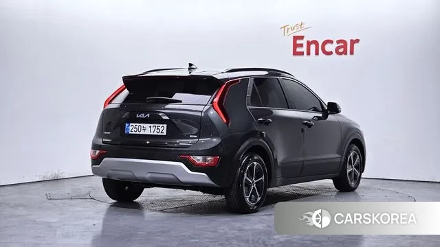 Kia Di Ol Nu Niro id 3764757 из Кореи 12