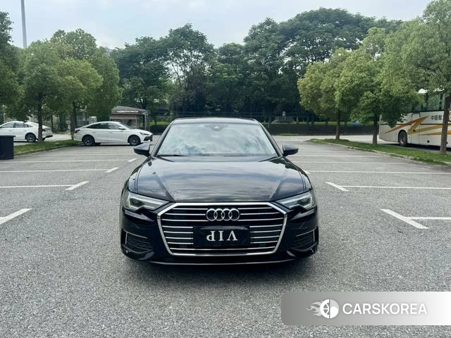 Audi A6L 2021 Черный из Китая, фото 5