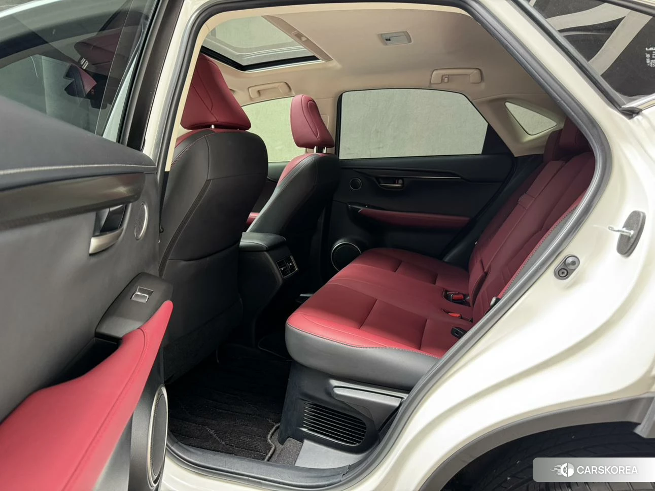 Lexus NX id 4486292 из Китая 12