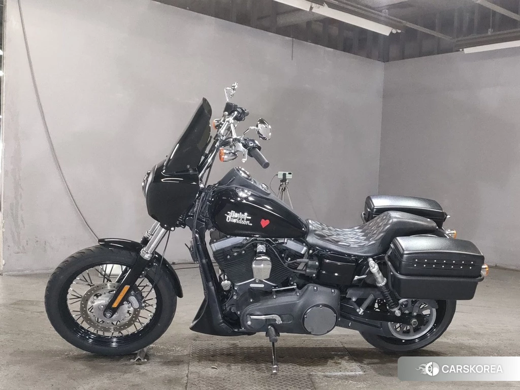 Проданный Harley-Davidson Dyna Street Bob FXDB1580 2013 из Японии, фото 2