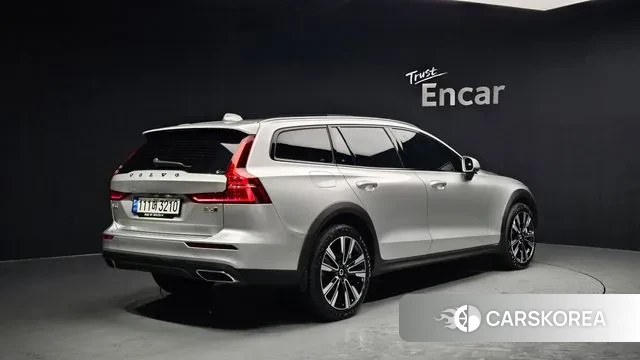 Volvo V60 Cross-Country 2nd Generation id 3680623 из Кореи 12
