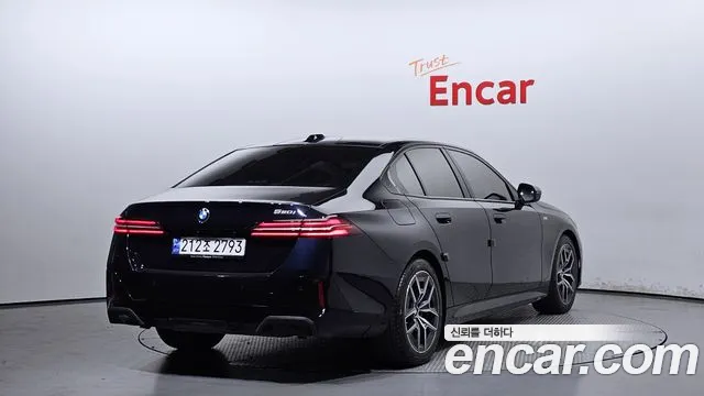 BMW 5 Series (G60) id 2782113 из Кореи 12