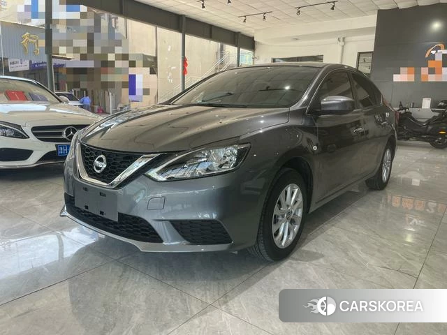Nissan Xuan Yi 2024 Темно-серый из Китая, фото 2