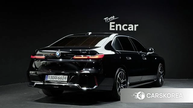 BMW 7 Series (G70) id 4571735 из Кореи 12