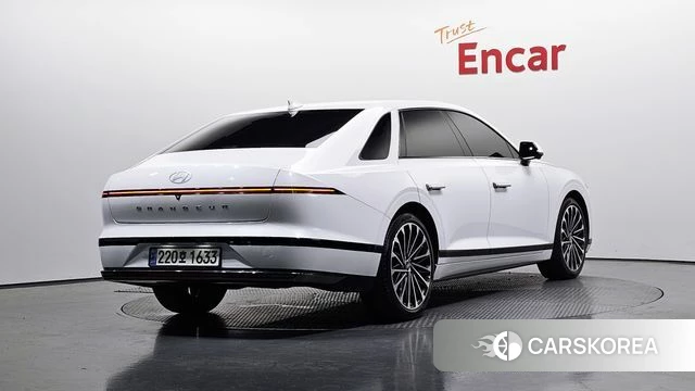 Hyundai Grandeur (GN7) id 4315874 из Кореи 12
