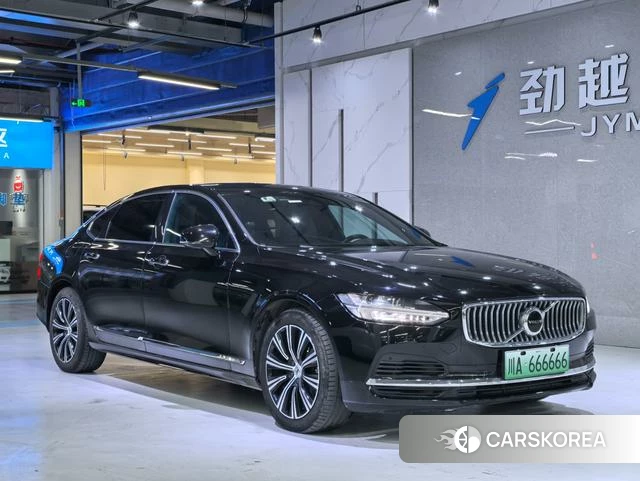 Volvo S90 PHEV 2021 Черный из Китая, фото 2