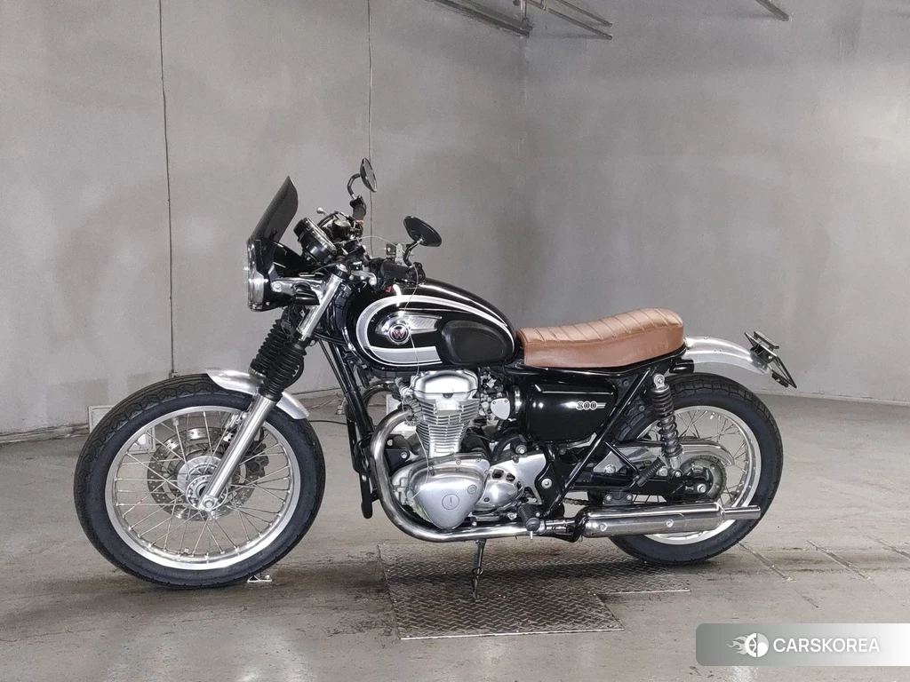 Проданный Kawasaki W800 2013 из Японии