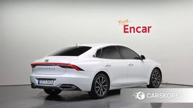 Hyundai The New Grandeur IG id 3032830 из Кореи 12