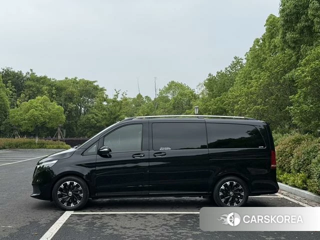 Mercedes-Benz V-class id 4374547 из Китая 10