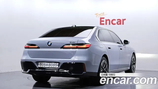 BMW 7 Series (G70) id 2717345 из Кореи 12