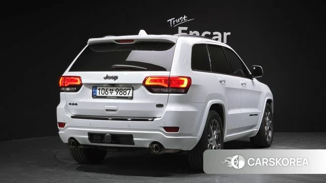Jeep Grand Cherokee id 3819565 из Кореи 12
