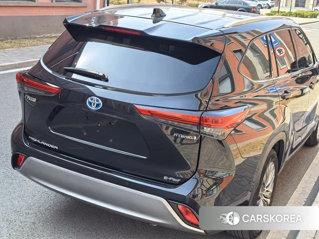 Toyota Highlander 2021 Черный из Китая, фото 2