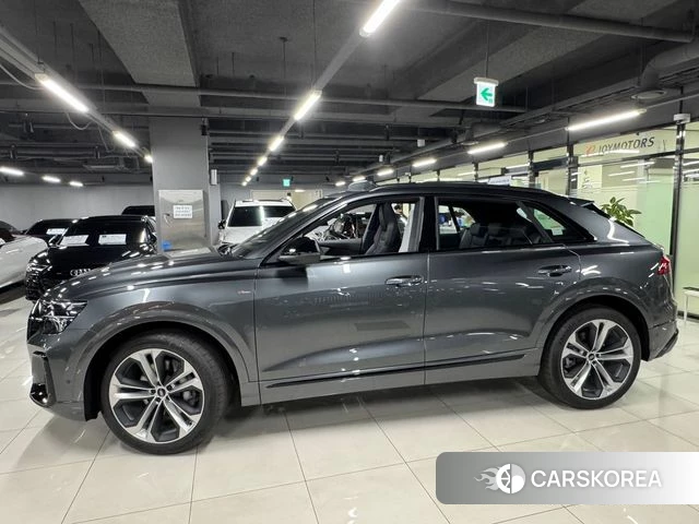 Audi Q8 (4M) 2026 Серый из Кореи, фото 6