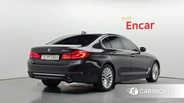 BMW 5 Series (G30) id 4737645 из Кореи 12
