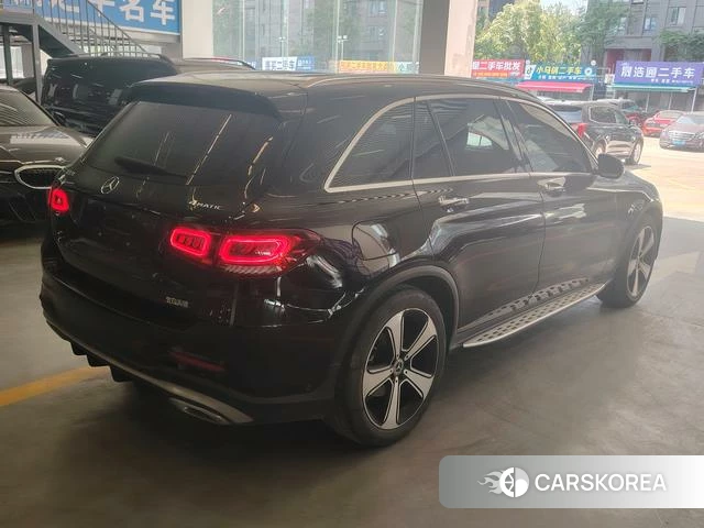 Mercedes-Benz GLC 2021 Черный из Китая, фото 2
