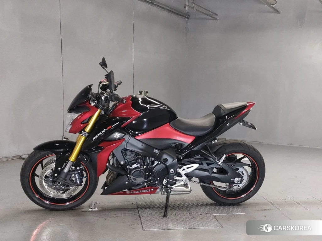 Проданный Suzuki GSX-S1000 2015 из Японии, фото 2