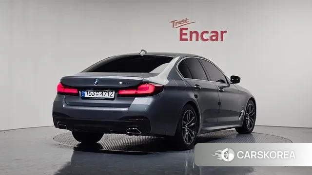 BMW 5 Series (G30) id 3415995 из Кореи 12