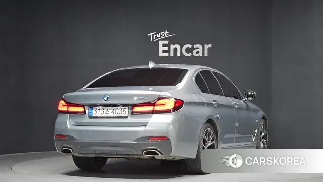 BMW 5 Series (G30) id 3478127 из Кореи 12