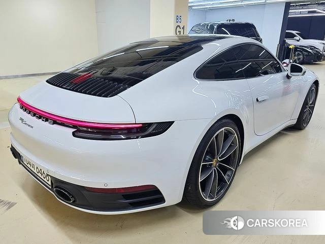 Porsche 911(992) id 4637065 из Кореи 12