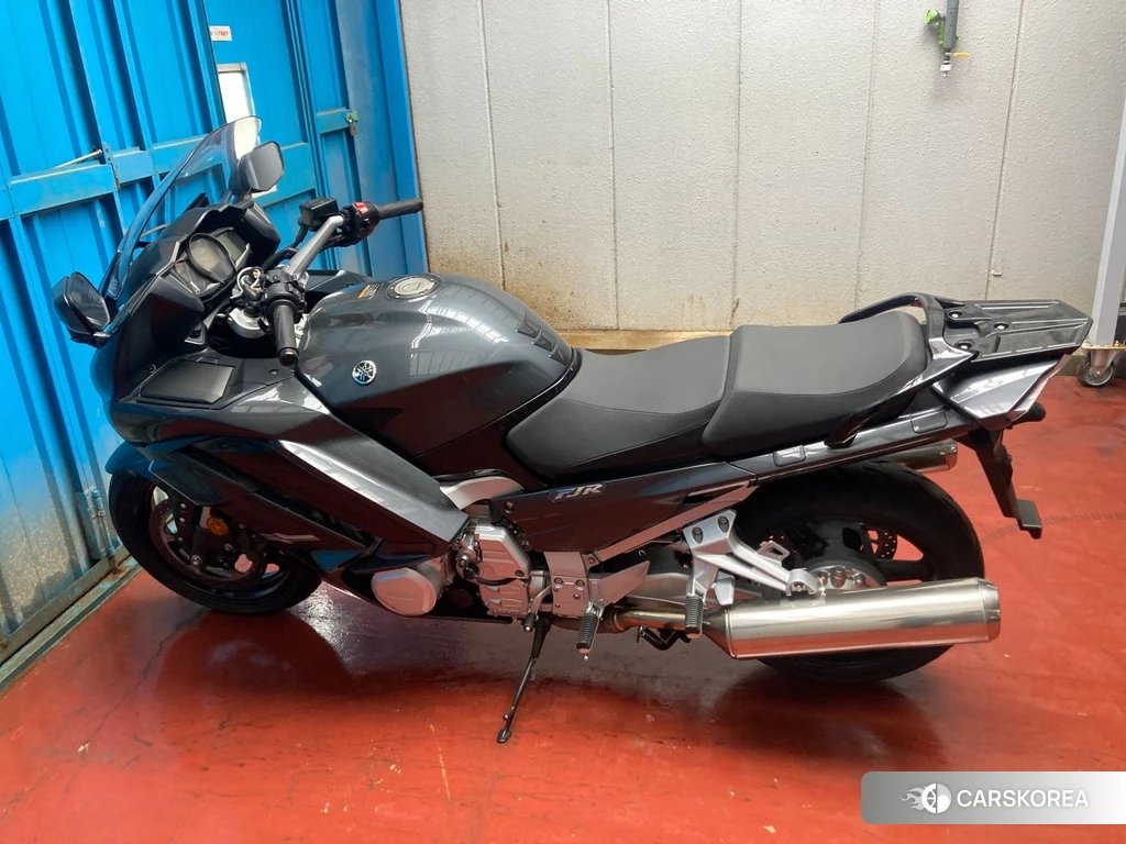 Проданный Yamaha FJR 1300 2019 из Японии, фото 2