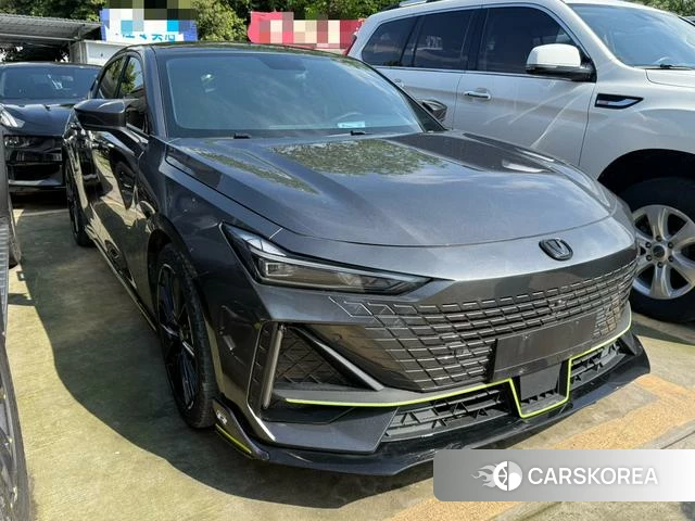 Chang'an UNI-V 2022 Темно-серый из Китая, фото 2