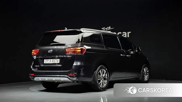 Kia The New Carnival id 4390131 из Кореи 12