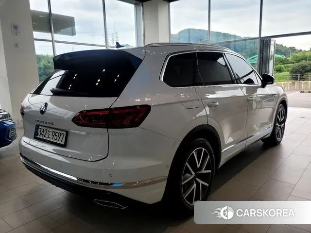 Volkswagen Touareg 3rd generation id 3036854 из Кореи 12