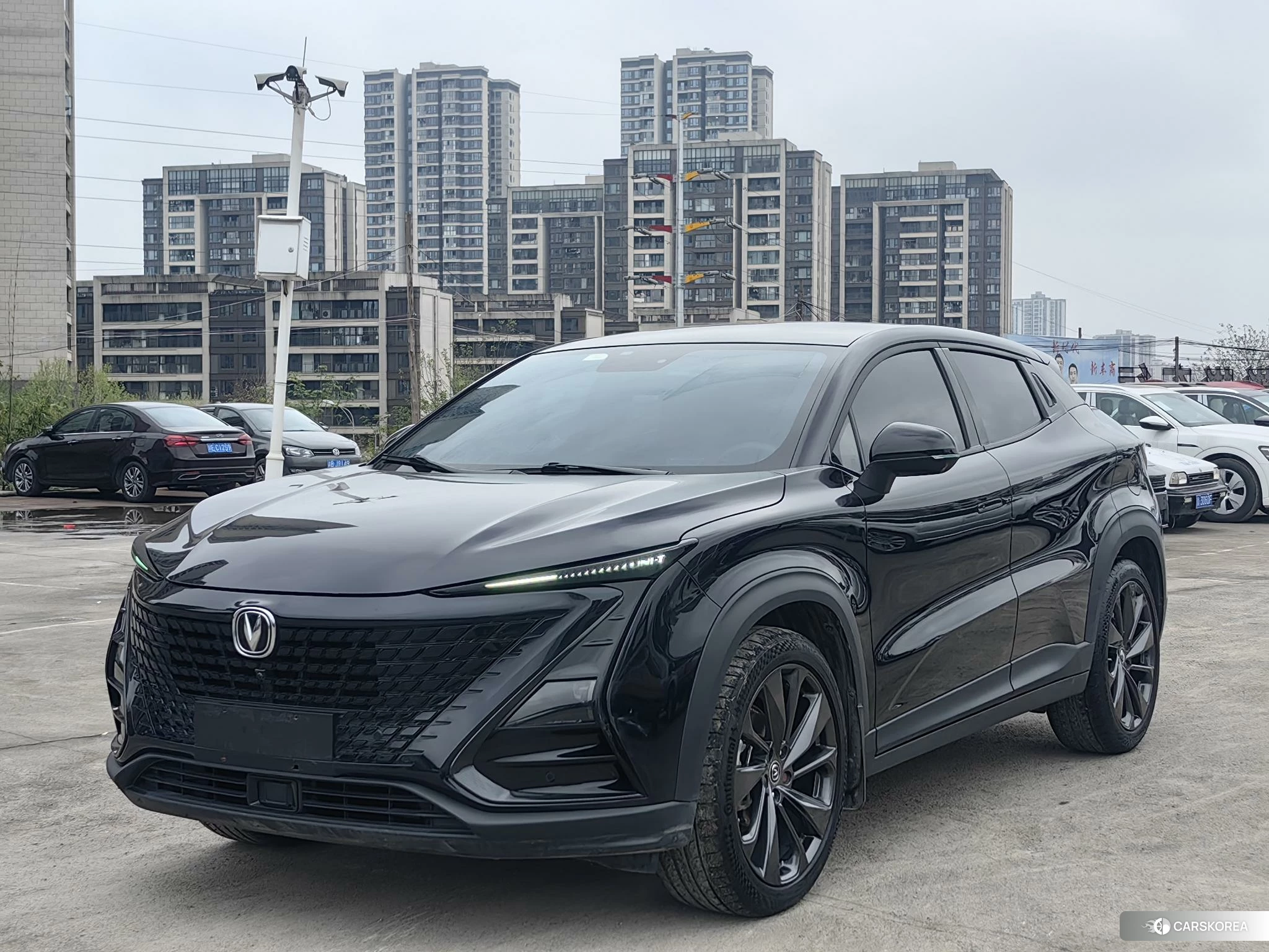 Chang'an UNI-T 2020 Темно-серый из Китая, фото 3