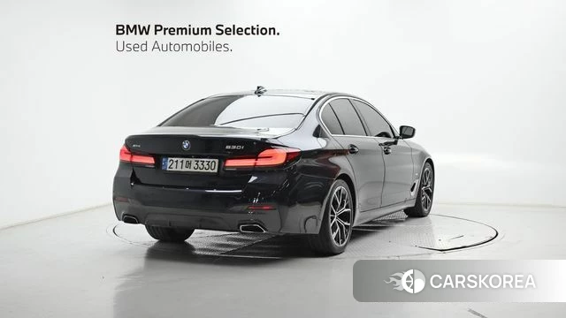 BMW 5 Series (G30) id 4361618 из Кореи 12