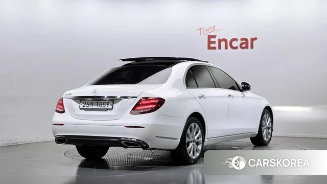 Mercedes-Benz E-Class W213 id 4732582 из Кореи 12