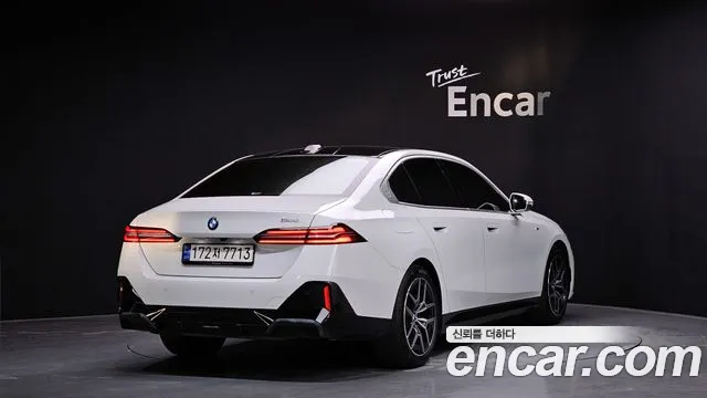 BMW 5 Series (G60) id 2782016 из Кореи 12