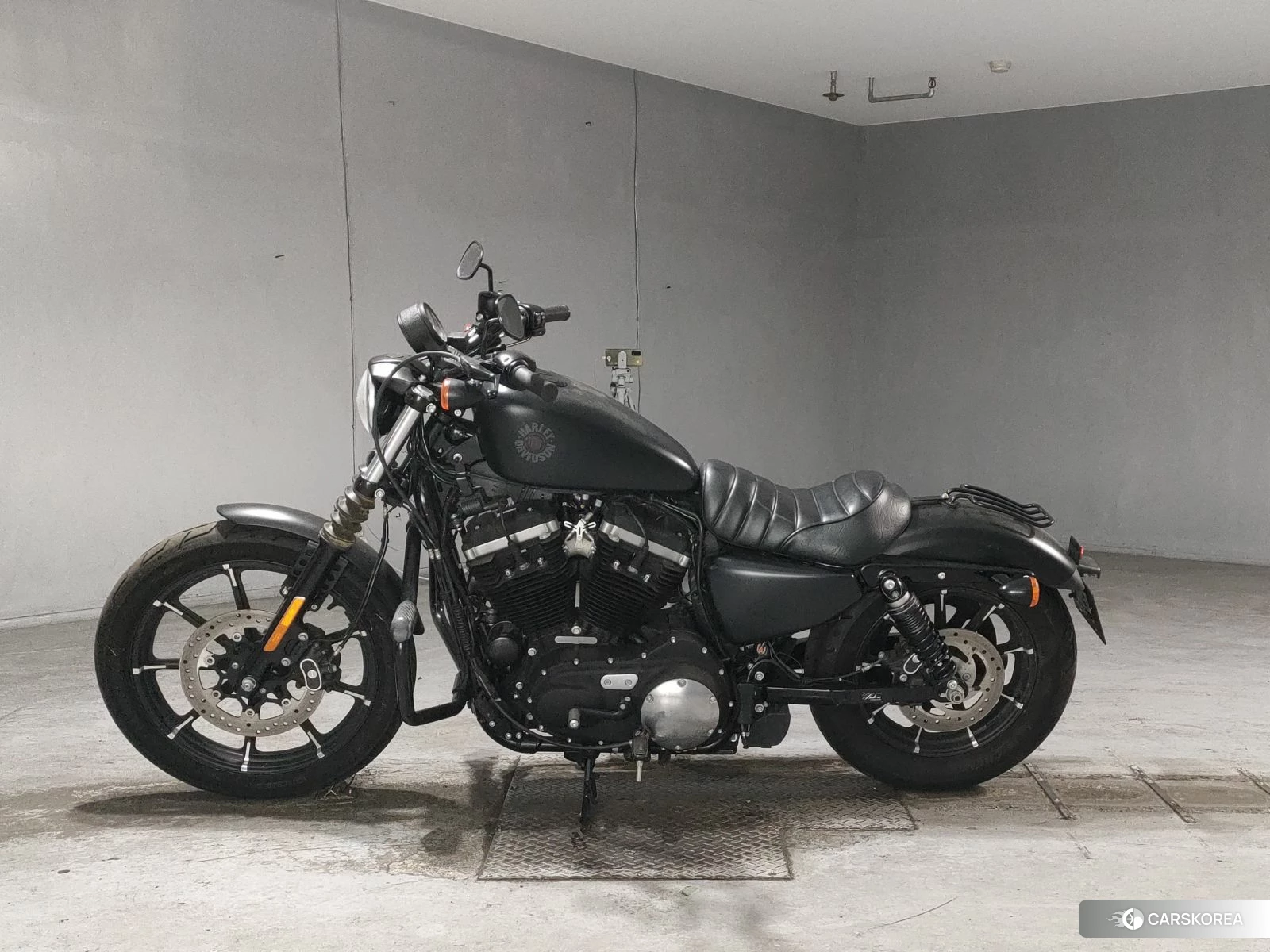 Проданный Harley-Davidson Sportster XL883N 2019 из Японии, фото 2