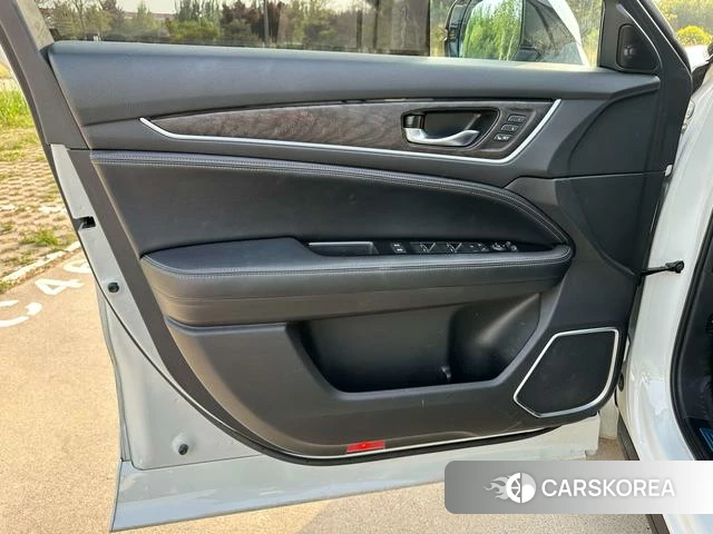 Honda UR-V id 4207119 из Китая 12