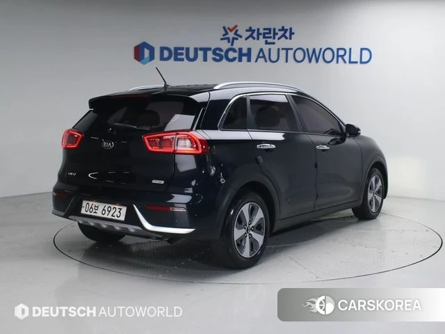 Kia Niro id 3955714 из Кореи 12