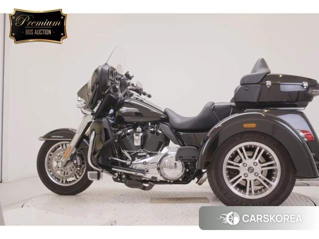 Harley-Davidson Electra Glide FLHTCUTG1870 2019 из Японии, фото 4