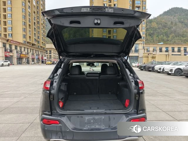 Jeep Free light id 3882316 из Китая 12