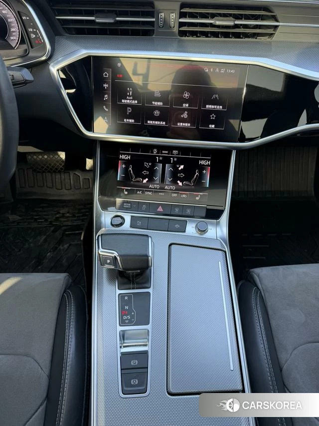 Audi A6L id 4276122 из Китая 12