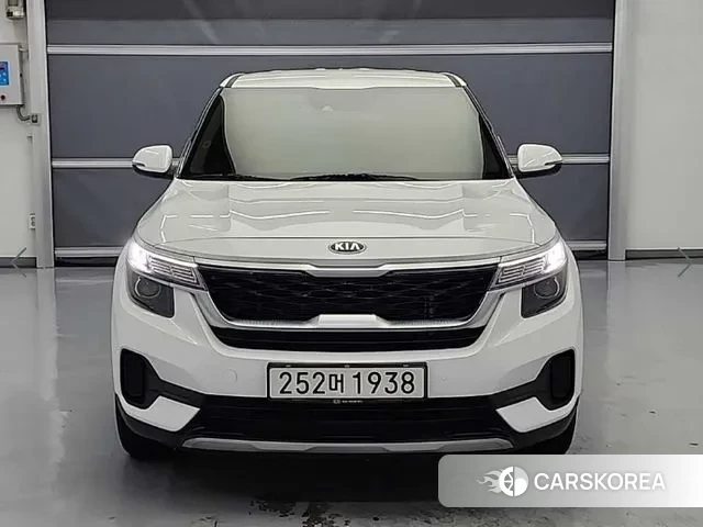 Kia Seltos id 3557035 из Кореи 10