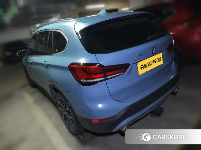 BMW X1 2021 Синий из Китая, фото 2
