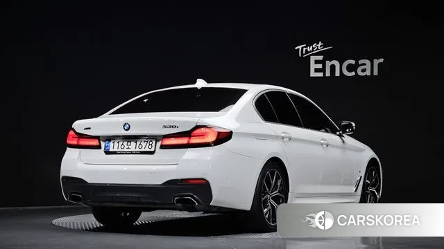 BMW 5 Series (G30) id 3324035 из Кореи 12