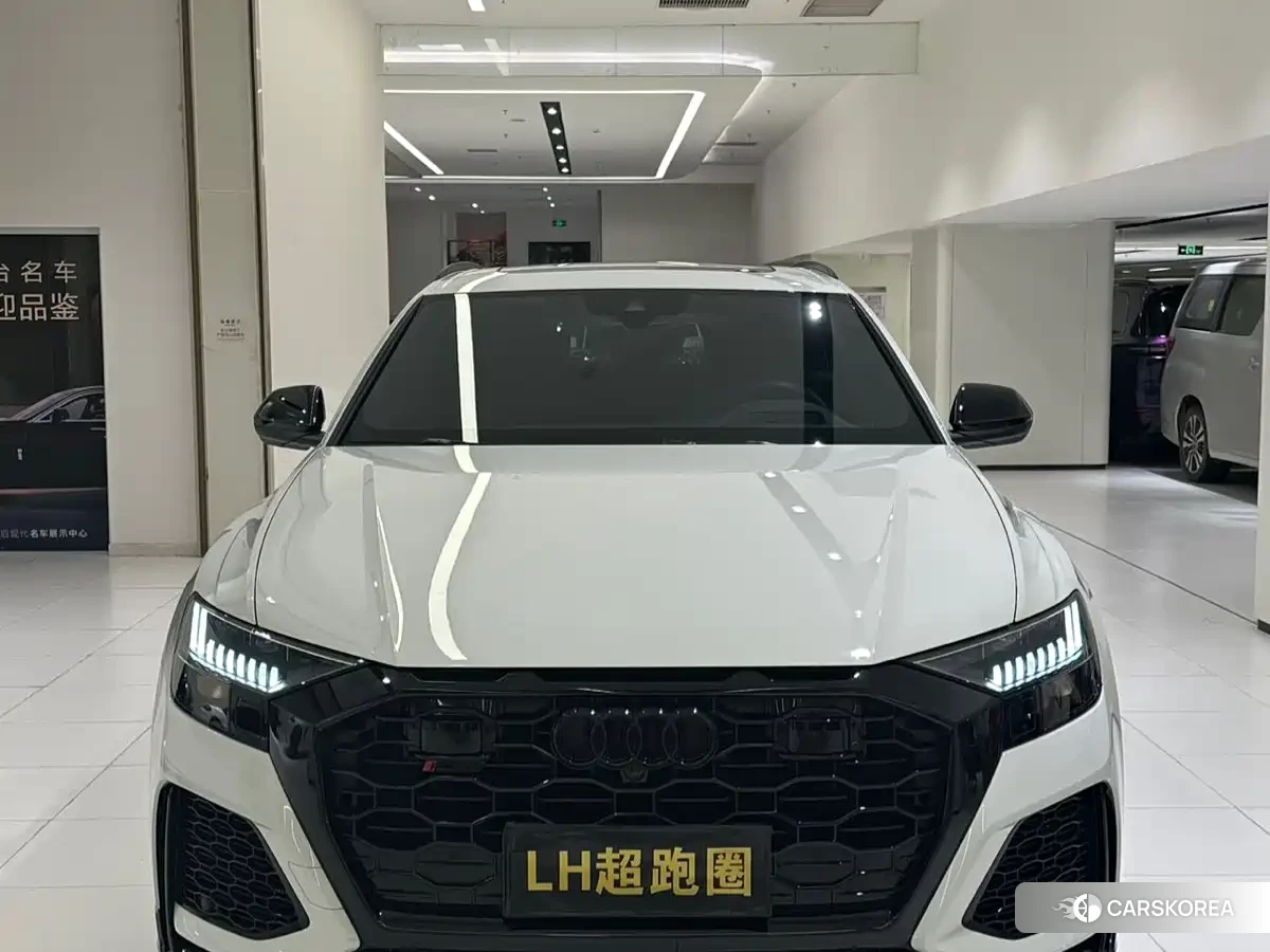 Audi RS Q8 2021 Белый из Китая, фото 3