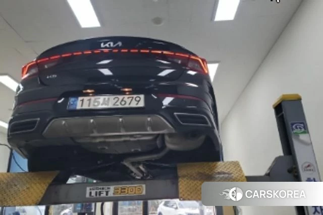 Kia K5 3rd generation 2023 Черный из Кореи, фото 2