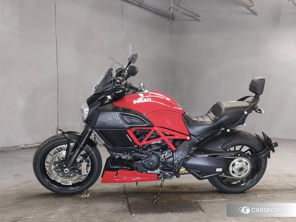 Проданный Ducati DIAVEL 2015 из Японии, фото 2