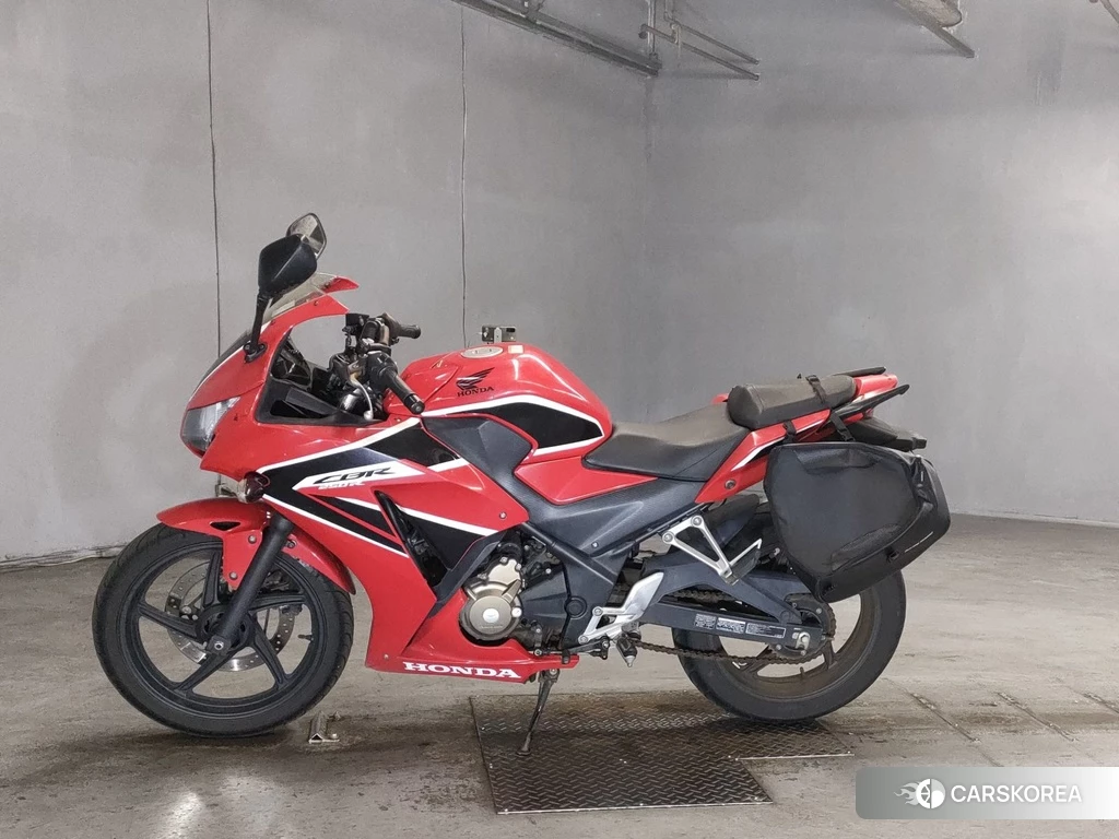 Проданный Honda CBR250R 2017 из Японии, фото 2