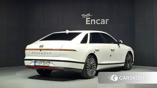 Hyundai Grandeur Hybrid (GN7) id 4847524 из Кореи 12